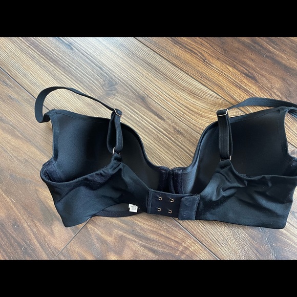 Le Mystere Black Bra 32DD or 32E - Picture 3 of 6
